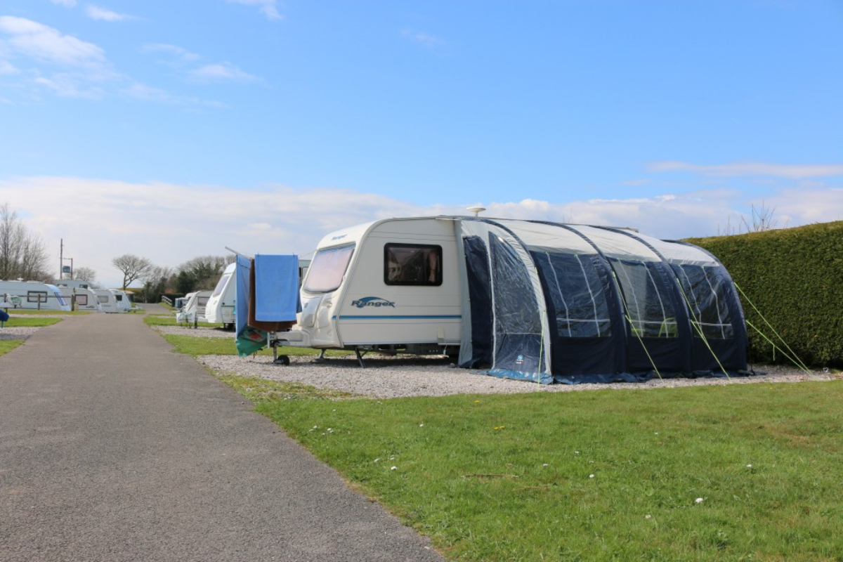 How do seasonal caravan pitches work?